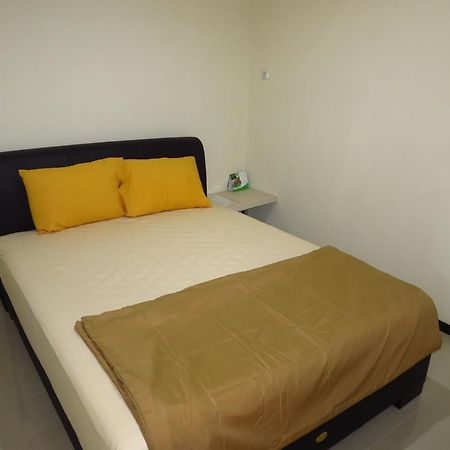 Budget Guest House Tunas Mandiri Jaya Malang Zewnętrze zdjęcie