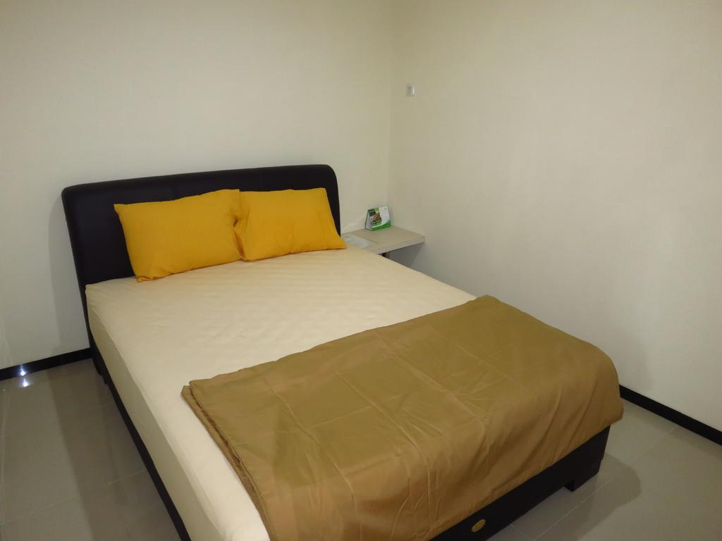 Budget Guest House Tunas Mandiri Jaya Malang Zewnętrze zdjęcie