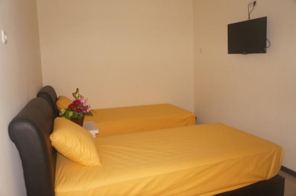 Budget Guest House Tunas Mandiri Jaya Malang Pokój zdjęcie